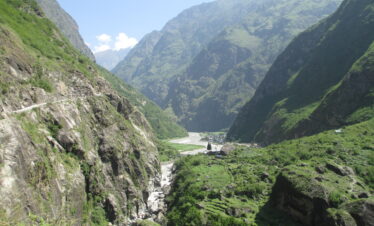 Nar Phu Valley Trek